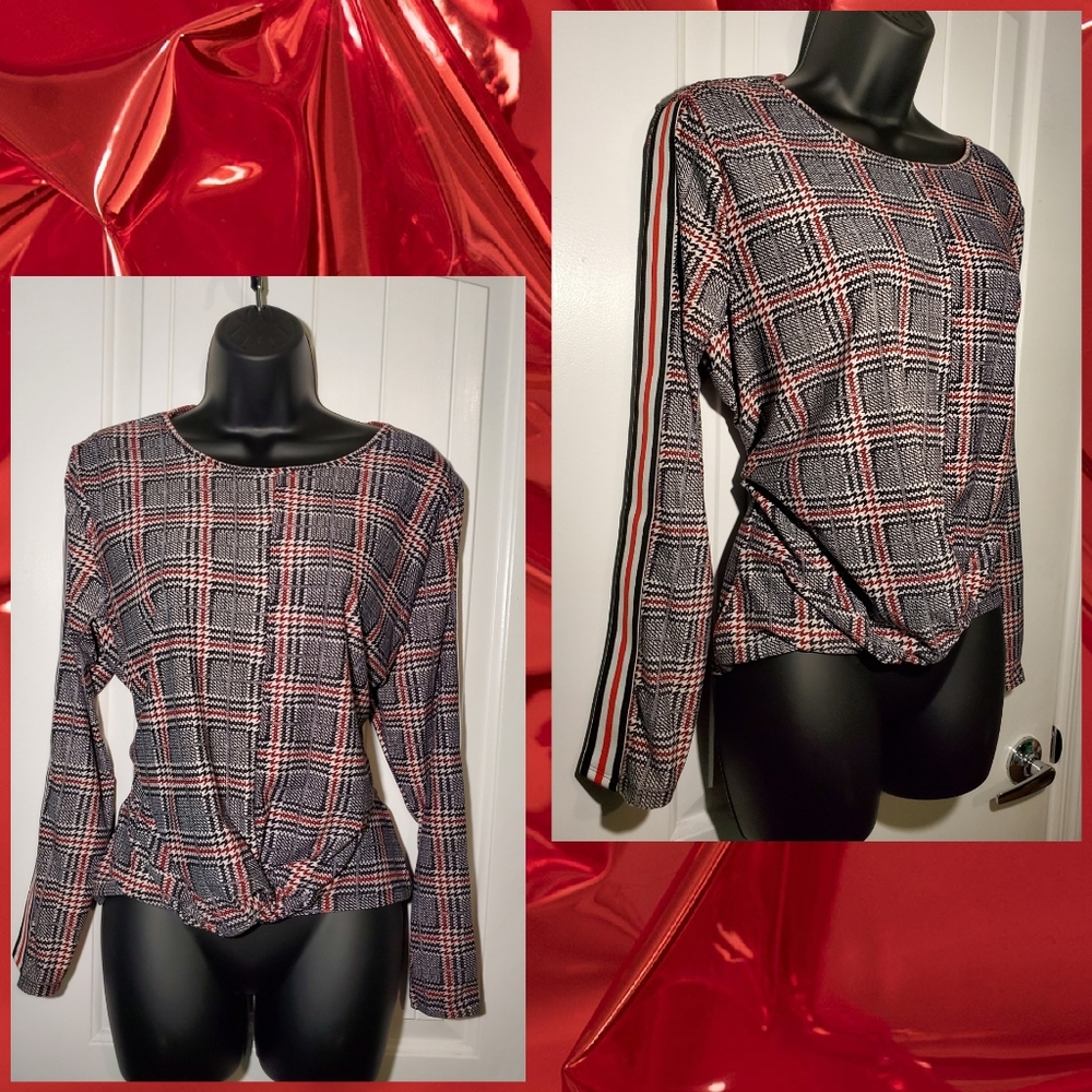 Womans Plaid top